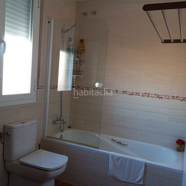 Foto b400897c-1659-40cf-9bd3-52926d2ede7b. Casa adossada amb calefacció a Villa de Don Fadrique (La)