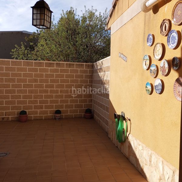 Foto ce71ece6-9a10-421e-80be-30f1970b5253. Casa adossada amb calefacció a Villa de Don Fadrique (La)