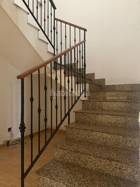 Foto e7e40124-4fff-47d7-bc28-ba54175c5e0c. Semi detached house with heating in Quintanar de la Orden