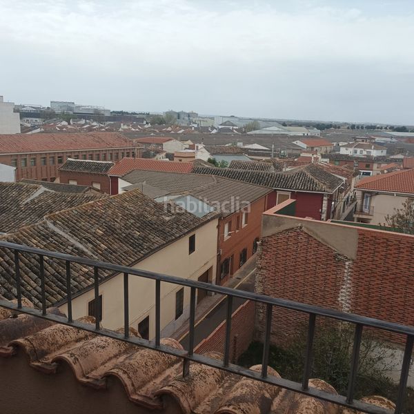 Foto 659f7302-5bdd-4782-9233-34480bbefb8c. Àtic amb calefacció a Quintanar de la Orden