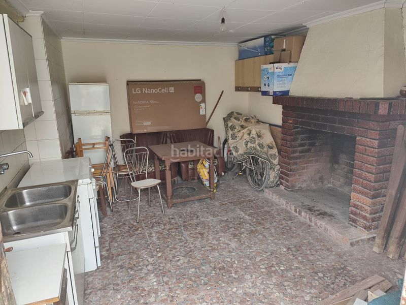 Foto cdeb8333-ca36-4758-abb1-8ea8a716f0f5. Casa amb calefacció aparcament a Corral de Almaguer