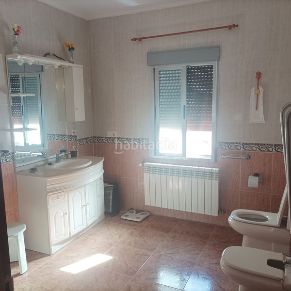 Foto 814064ae-b3cd-4d2f-9cef-5d30a2076514. Casa amb calefacció a Hinojosos (Los)
