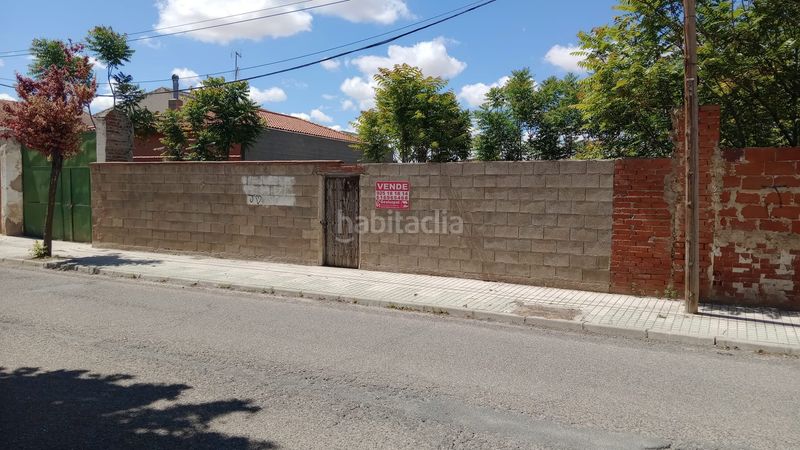 Foto 0202ef1d-69ec-4d57-bb50-d4f5a4ff0a6c. Terreny residencial a Lillo