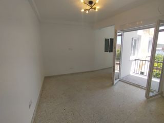 Flat in Quintanar de la Orden. Luminoso piso reformado de 4 dormitorios en el centro de quintan