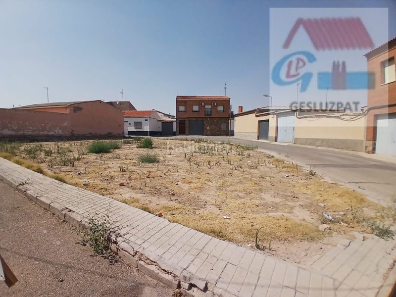 Foto 3d9c590b-4438-44d8-bfbe-7b0f09a0749c. Terreny residencial a Villacañas