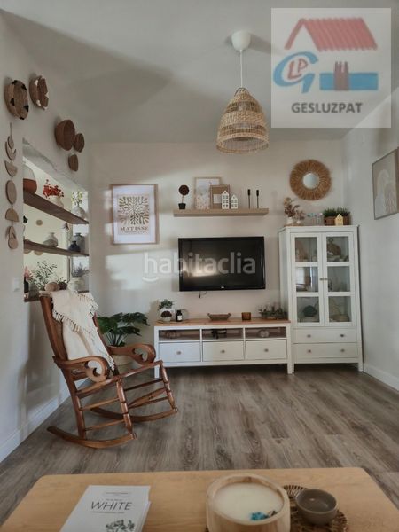 Foto 934c2e07-47a5-42f6-abec-580235319d4a. Casa amb calefacció a Puebla de Almoradiel (La)
