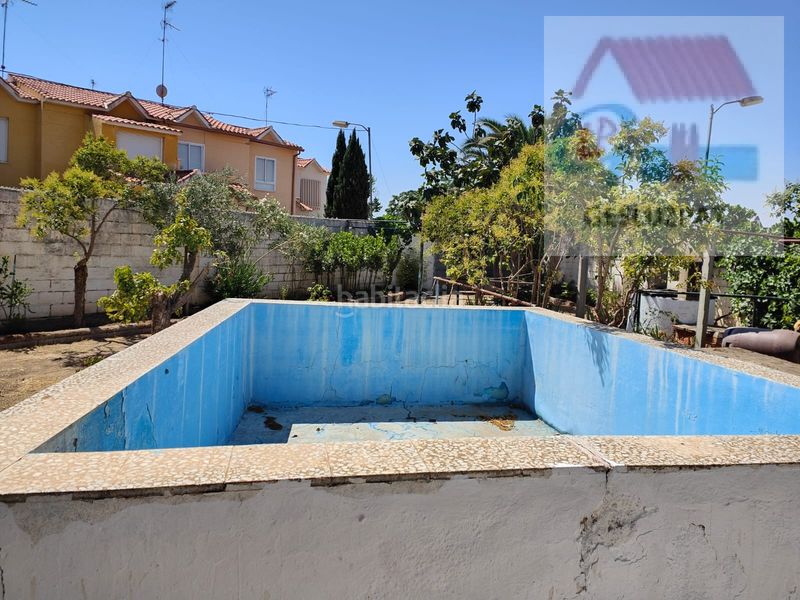 Foto 4a5b57f5-4feb-4ea8-856c-023eeb8dff86. Casa aparellada amb aparcament piscina a Corral de Almaguer