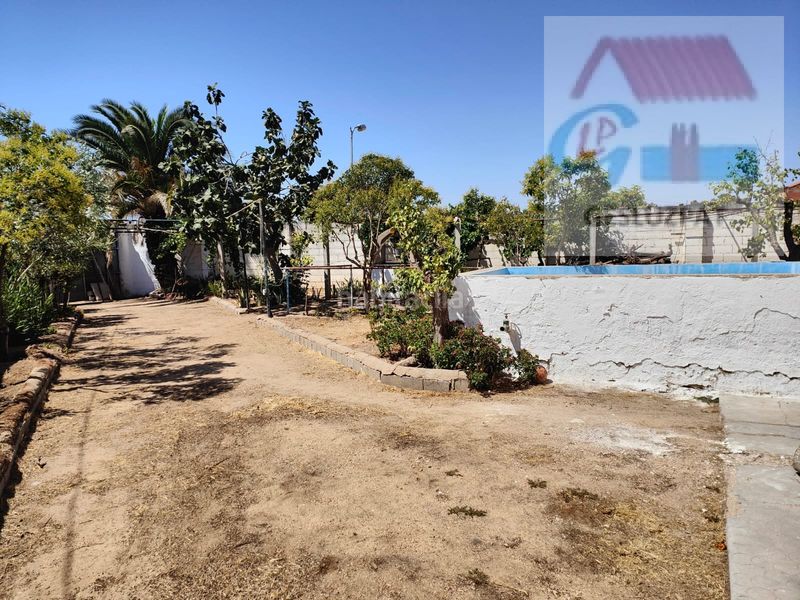 Foto 8488efcf-8165-4949-821d-6743790d99ea. Casa aparellada amb aparcament piscina a Corral de Almaguer