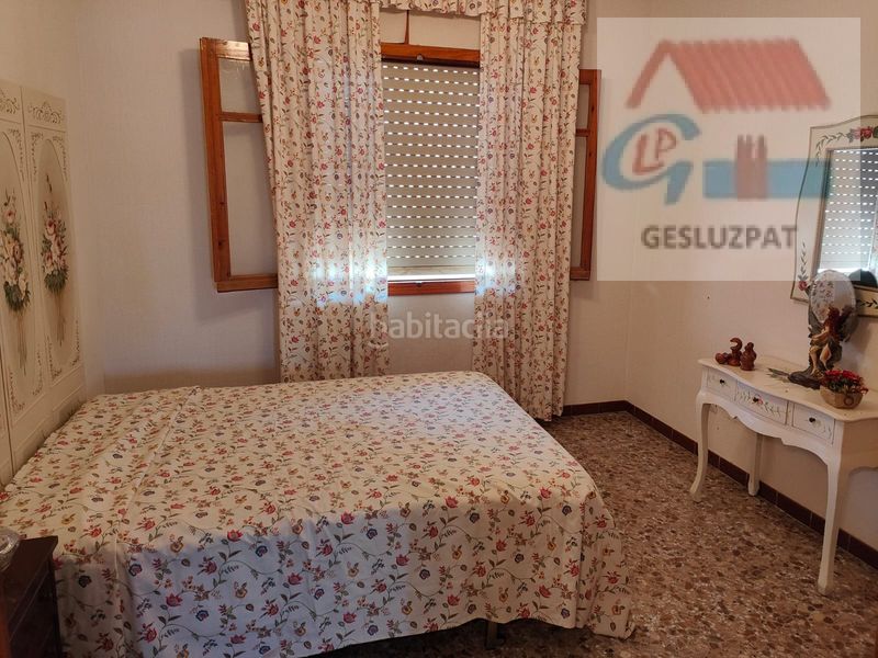 Foto bb1207e6-5967-4790-b43c-2df84d491d09. Casa aparellada amb aparcament piscina a Corral de Almaguer