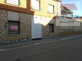 House in Villacañas. Venta de vivienda en villacañastoledo