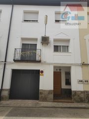 Semi detached house in Corral de Almaguer