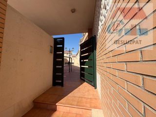 Semi detached house in Villacañas. Inmueble duplex con garaje en villacañas toledo