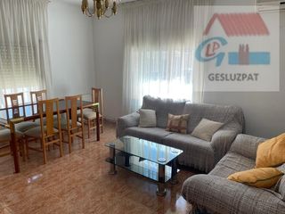 Casa a Puebla de Almoradiel (La). Casa con patio en puebla de almoradiel