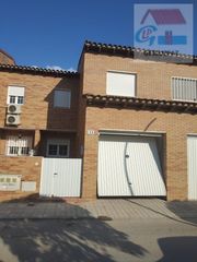 Casa adossada a Lillo