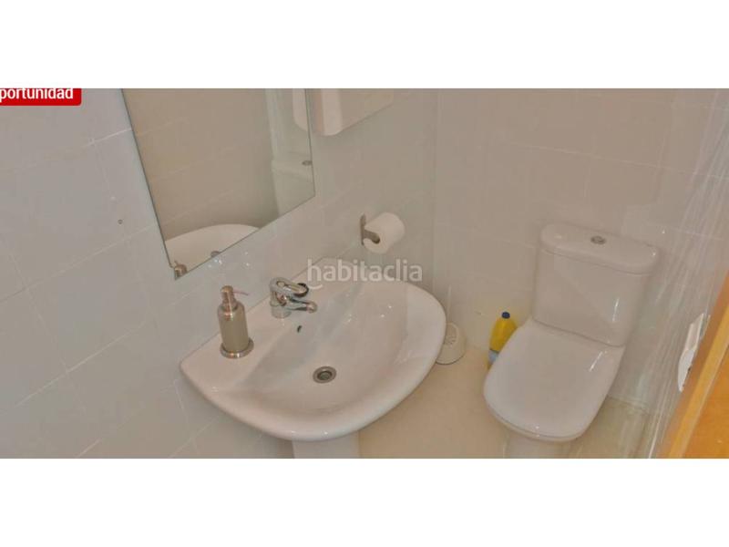 Foto aac0677f-f05a-4c99-8365-cb8f96e08dd4. Local commercial dans Parc Central Torrent