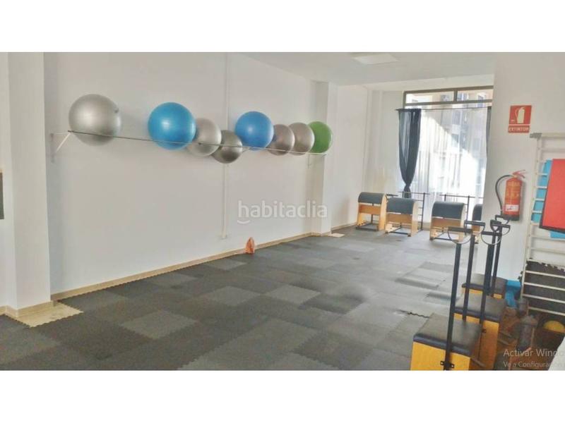 Foto b45eeed9-08b4-4e9a-8dcd-960d0af5f8d1. Local commercial dans Parc Central Torrent