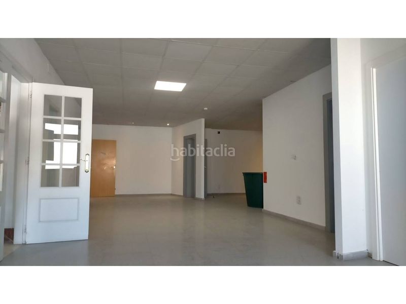 Foto 4d19e7be-8898-4349-90bc-914bc88e4187. Nau industrial amb calefacció a Picanya
