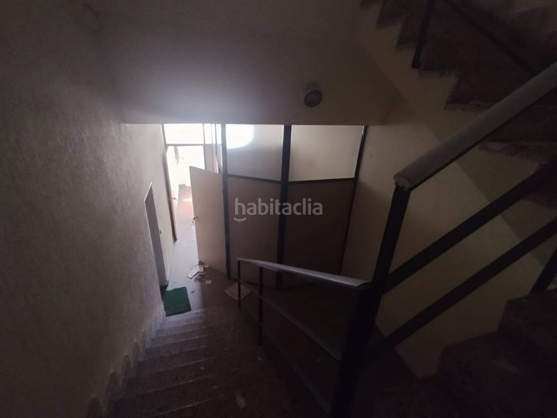 Foto dba7dd4c-13a4-467c-baf3-7828210bd7b0. Miete büro in Quart de Poblet