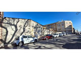 Propriété  Avenida país valenciano. Venta solar esquinero edificable en silla