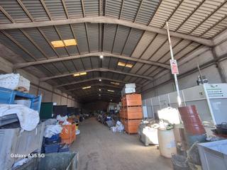 Fabrikhalle in Quart de Poblet. Venta 2 naves más campa en el p.i. quart de poblet