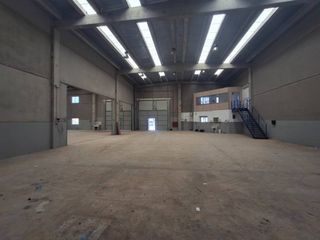 Lloguer Nau industrial a Riba - roja de Túria. Alquila conjunto de 3 naves en p.i. sector 13 de ribarroja del t