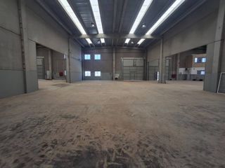 Rent Industrial building in Riba - roja de Túria. Alquila conjunto de 3 naves en p.i. sector 13 de ribarroja del t