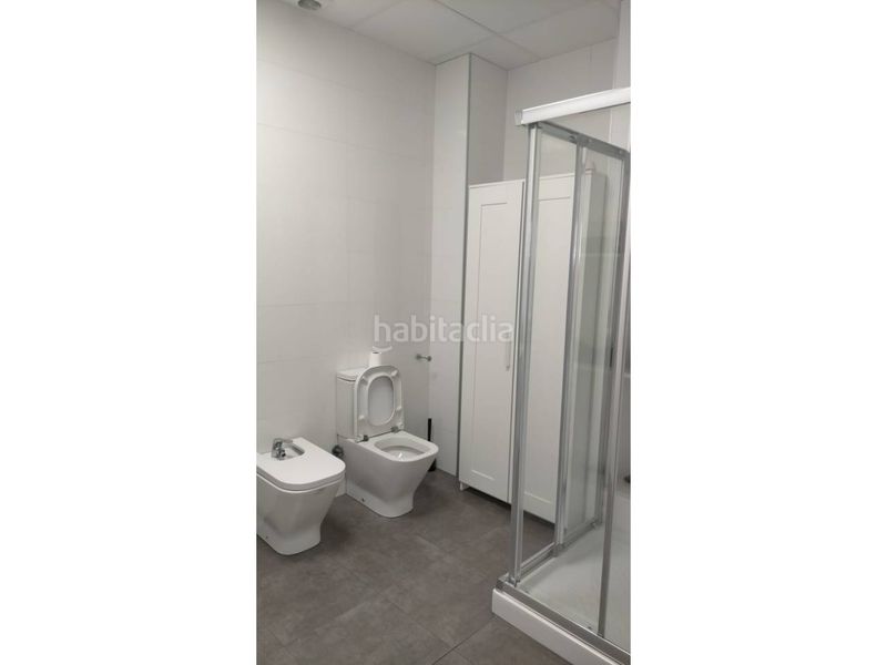 Foto a5a00576-f364-4b40-93ff-604515176bd1. Nau industrial a Plaza Xúquer Paiporta