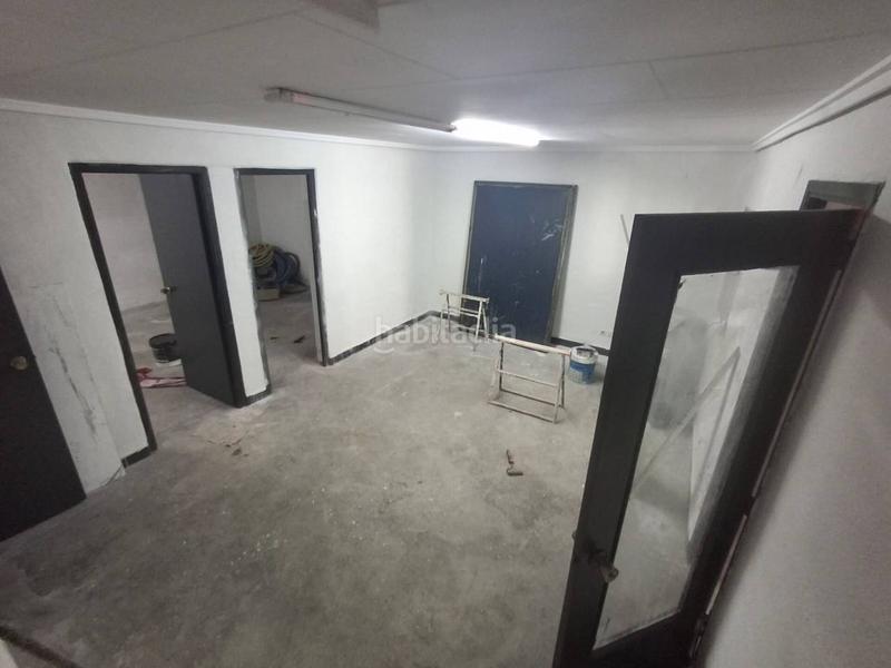 Foto aa6b1e80-9ad6-48ec-b438-07055b79778b. Fabrikhalle in Silla