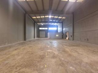 Miete Fabrikhalle in Catarroja. Alquila 2 naves de hormigon comunicadas en p.i. masanasa