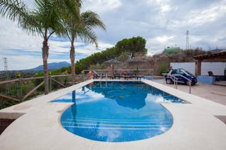 Casa a Coín. Casa en coín con terreno de 20.000m2