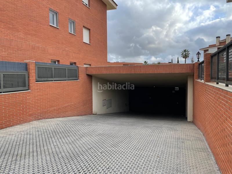 Foto 0ce2072f-9c7e-478a-bf6f-c173c5e6138b. Autoparkplatz in avenida president tarradellas 46 in Reus