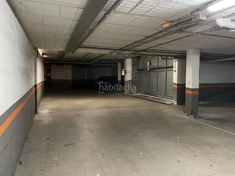 Foto fe8bc4b0-bf3f-472f-b171-dca019563be3. Autoparkplatz in avenida president tarradellas 46 in Reus