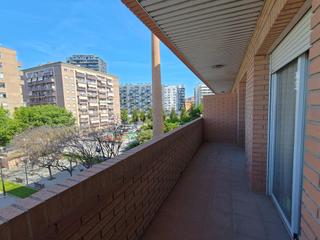Flat  Plaza del general domnech batet i mestres. Magnfico piso de 4 habitaciones a estrenar en la zona de torres
