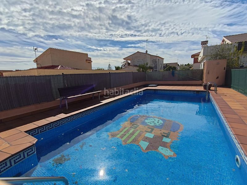 Foto 1df3eb83-6064-45e8-93dc-72df40de2e71. Xalet amb aparcament piscina a Els Masos - Els Garrofers Coma-ruga