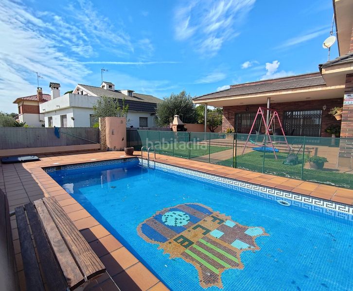 Foto e96392cd-e25f-47a3-b7ab-0d720b650910. Xalet amb aparcament piscina a Els Masos - Els Garrofers Coma-ruga