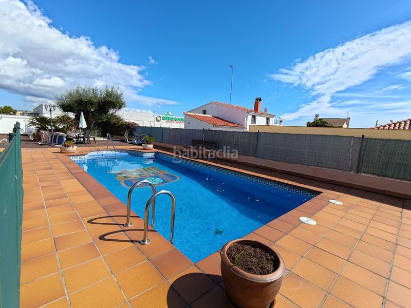 Foto f4f992db-0b57-4304-a93d-1ba7076bfbdb. Xalet amb aparcament piscina a Els Masos - Els Garrofers Coma-ruga