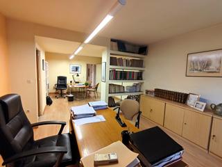 Büro  Ramon i cajal. Oficina en venta en avenida ramón y cajal tarragona