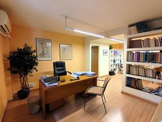 Büro  Ramon i cajal. Oficina en venta en avenida ramón y cajal tarragona