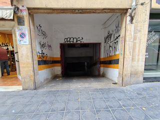 Autoparkplatz  Calle sevilla. Parking y trastero en venta en calle sevilla, tarragona.