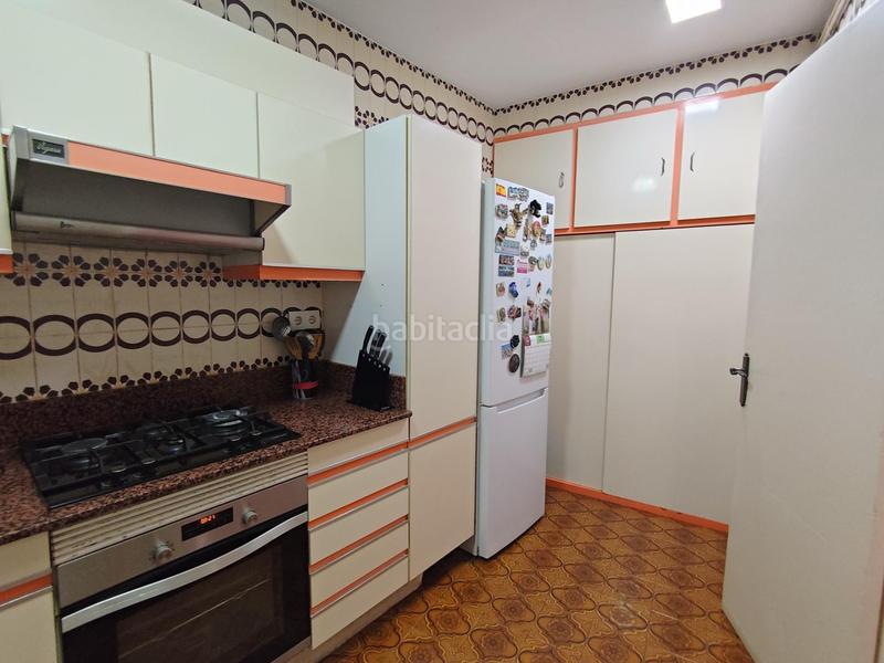 Foto 20f95c49-90f1-45c9-b8fe-475e7e5df9b9. Piso  3 habitaciones ubicado en calle gran canaria, en Tarragona