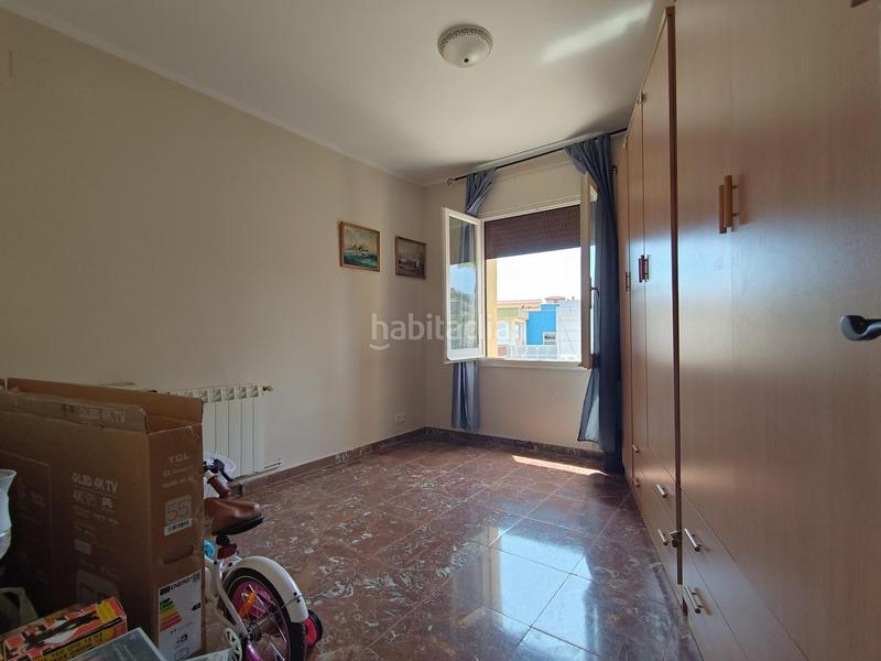 Foto c651a797-22ea-4ff0-b3f5-7a4d9d48823f. Piso  3 habitaciones ubicado en calle gran canaria, en Tarragona