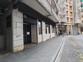 Lloguer Local Comercial  Alguer. Gran local en venta y con opción en alquiler para diferentes uso