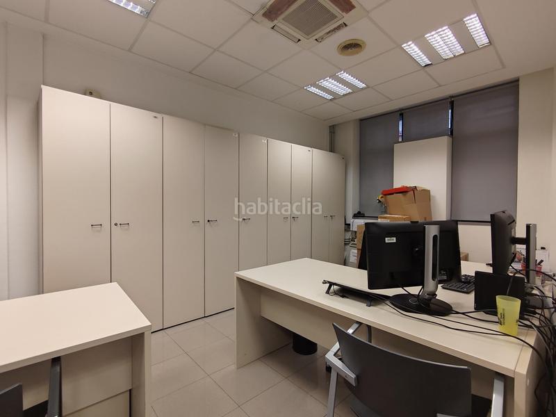 Foto 1ea383cd-8d9f-4d3f-b0cb-98e38864b553. Alquiler local comercial gran local en venta y con opción en alquiler para diferentes usos profesionales . en Tarragona