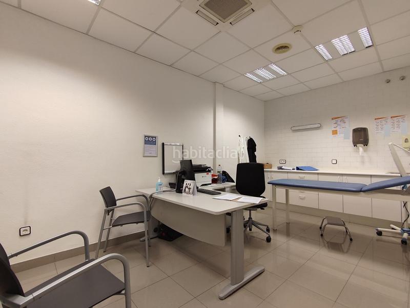 Foto 25084156-6542-4793-ac5f-5689cc3e47df. Alquiler local comercial gran local en venta y con opción en alquiler para diferentes usos profesionales . en Tarragona