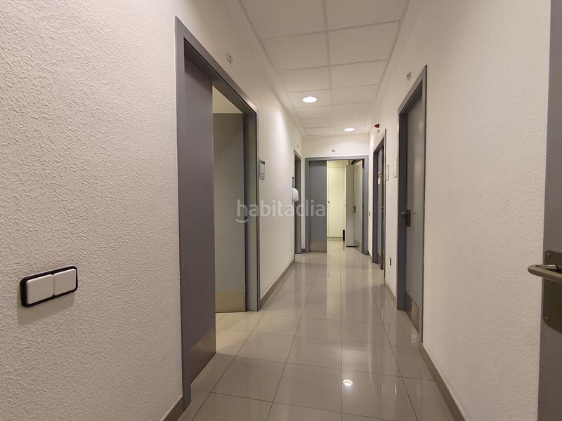 Foto 3876b7e5-ea02-4230-9db1-4d583f273643. Alquiler local comercial gran local en venta y con opción en alquiler para diferentes usos profesionales . en Tarragona