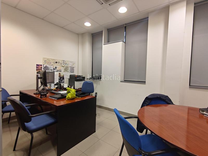 Foto 4f9f0f87-42b5-4445-9710-f26add6974d4. Alquiler local comercial gran local en venta y con opción en alquiler para diferentes usos profesionales . en Tarragona