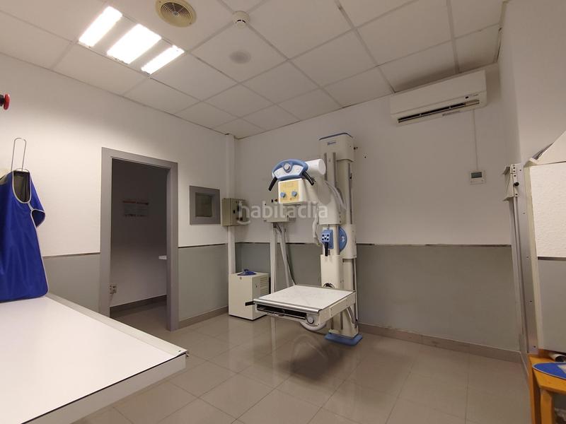 Foto d748b7bf-e3c2-48b8-994a-54bded06c869. Alquiler local comercial gran local en venta y con opción en alquiler para diferentes usos profesionales . en Tarragona