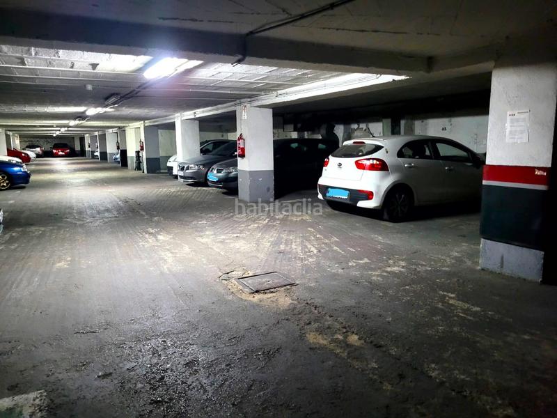 Foto 1d5bce72-e3e6-40db-957f-4dedde0a2f50. Aparcament cotxe a carrer dels recs 28 a Centre Reus