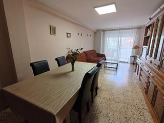 Flat  Avenida de catalunya. Gran piso en avenida catalunya de 4 habitaciones y dos baos en