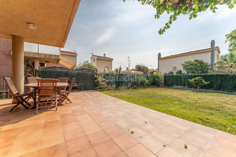 Foto 0961f67b-ce0e-4ffd-8470-0cd79645c5d4. Casa adossada amb calefacció aparcament piscina a Cambrils